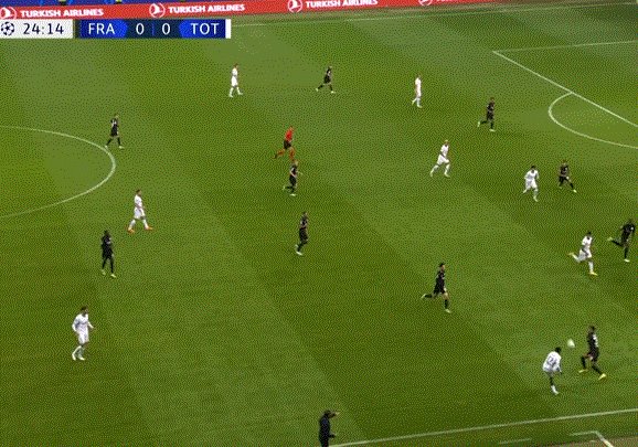 1664921267634008677.gif 25.gif